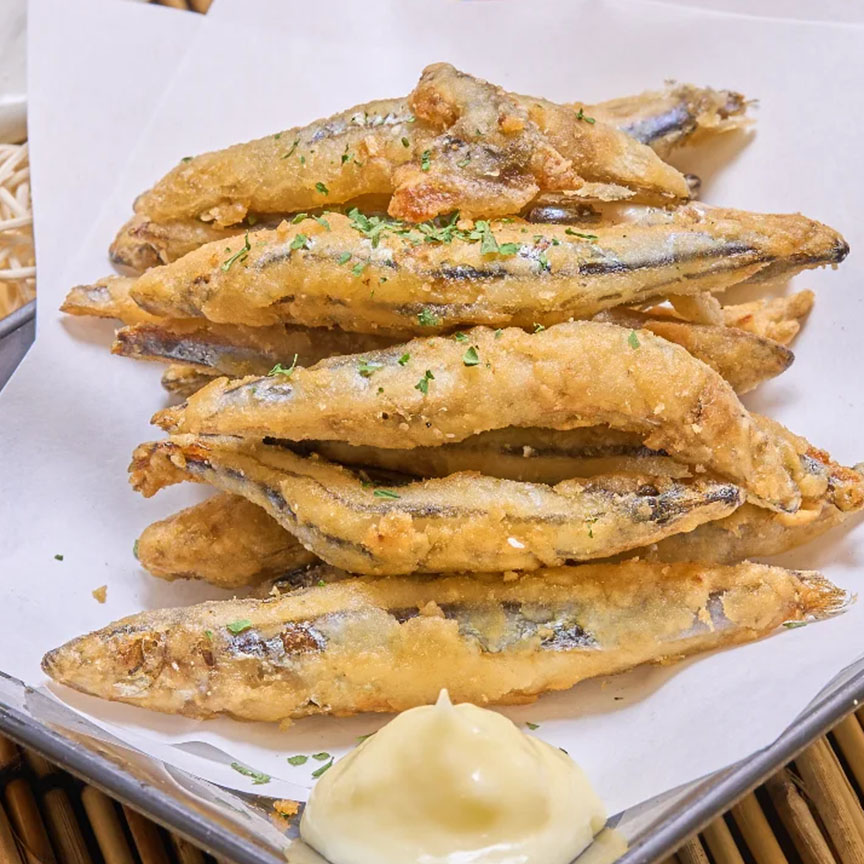 お疲れさまでした！2024年の仕事納め乾杯は「うらやましか」で🍻✨