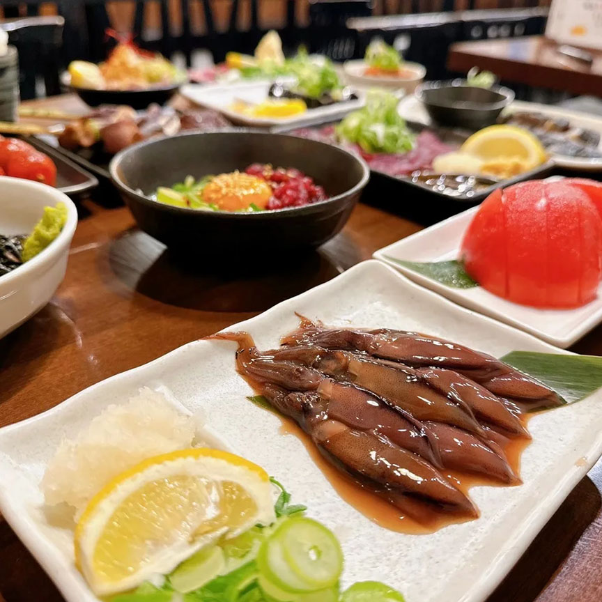 寒い夜には「うらやましか」のあったか炭火焼でほっと一息🍢✨