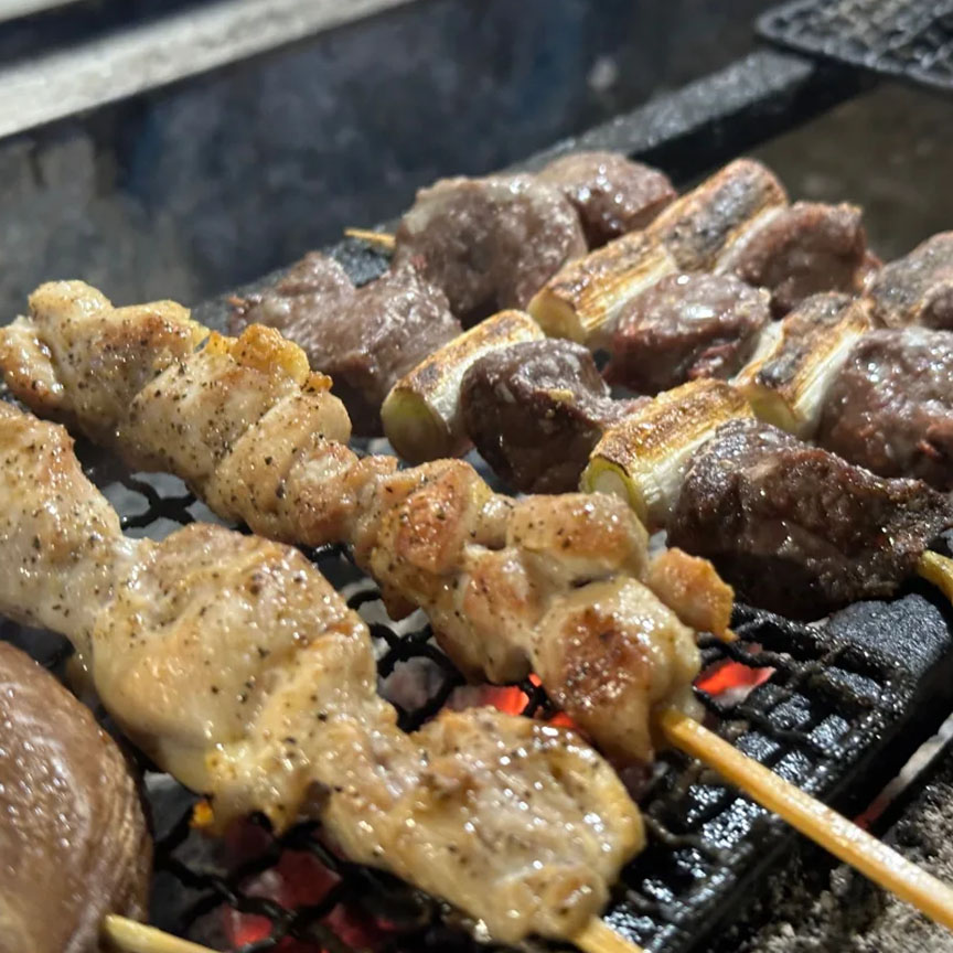 「うらやましか」では今日も元気に朝5時まで営業中！