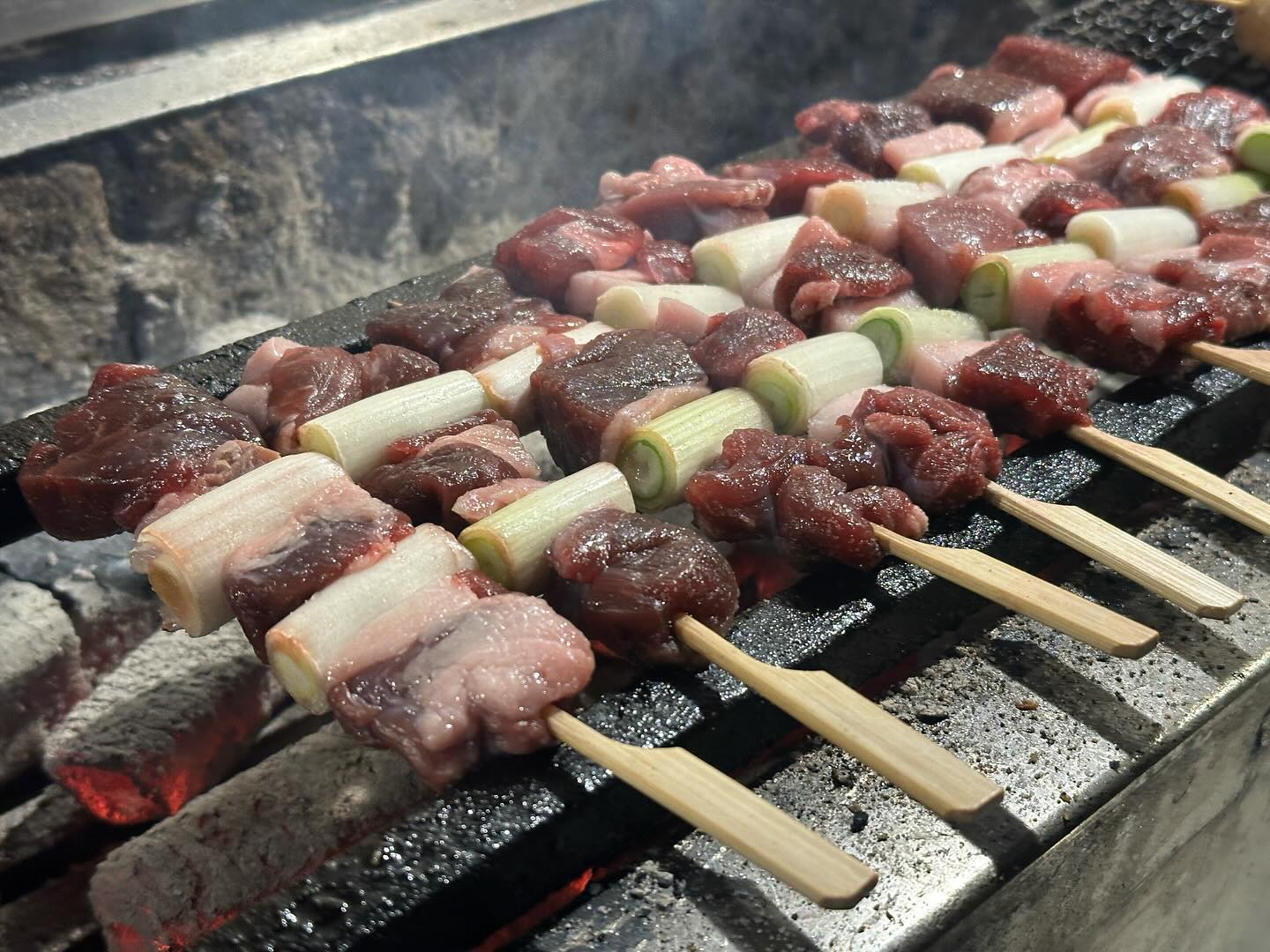 【分厚ちぃ猪肉登場】